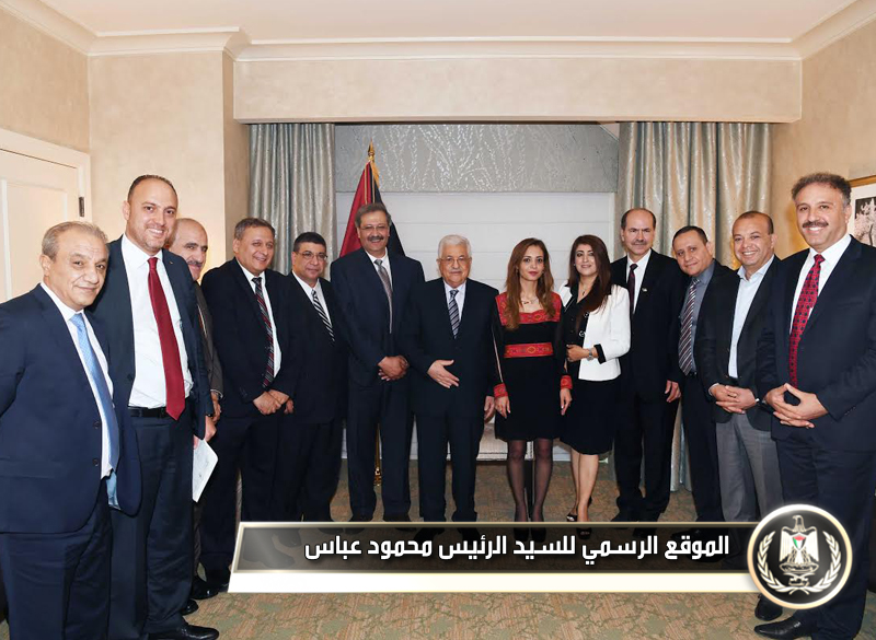 السيد الرئيس يلتقي وفدا من أصدقاء 
حركة "فتح" في الولايات 
المتحدة
