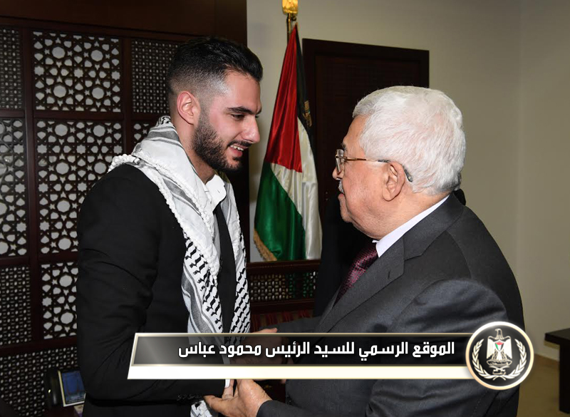 السيد الرئيس يستقبل الفنان الفلسطيني 
الفائز بلقب "محبوب العرب" يعقوب 
شاهين.