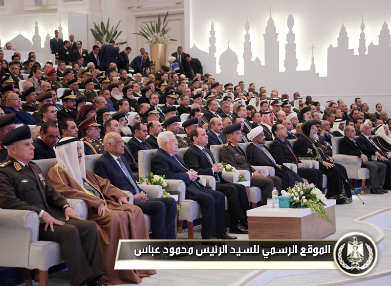 الرئيس عباس يشارك بافتتاح مسجد 
وكاتدرائيةبالعاصمة الإدارية الجديدة في 
مصر