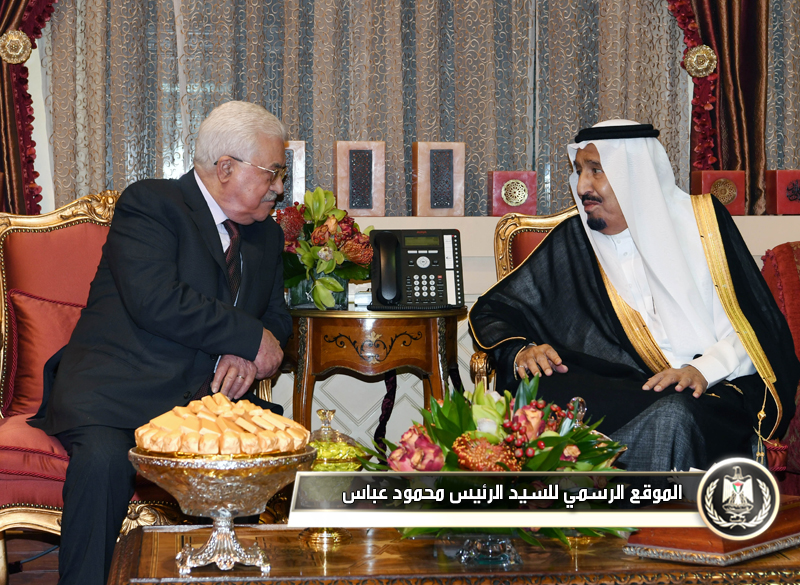 السيد الرئيس يجتمع مع خادم الحرمين 
الشريفين