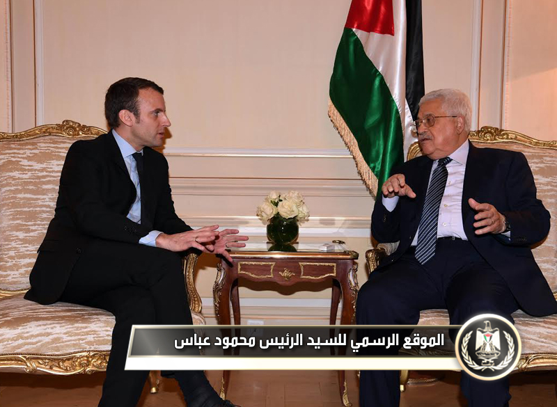 السيد الرئيس أثناء لقائه المرشح 
المستقلللرئاسة الفرنسية ايمانويل 
مكرو.