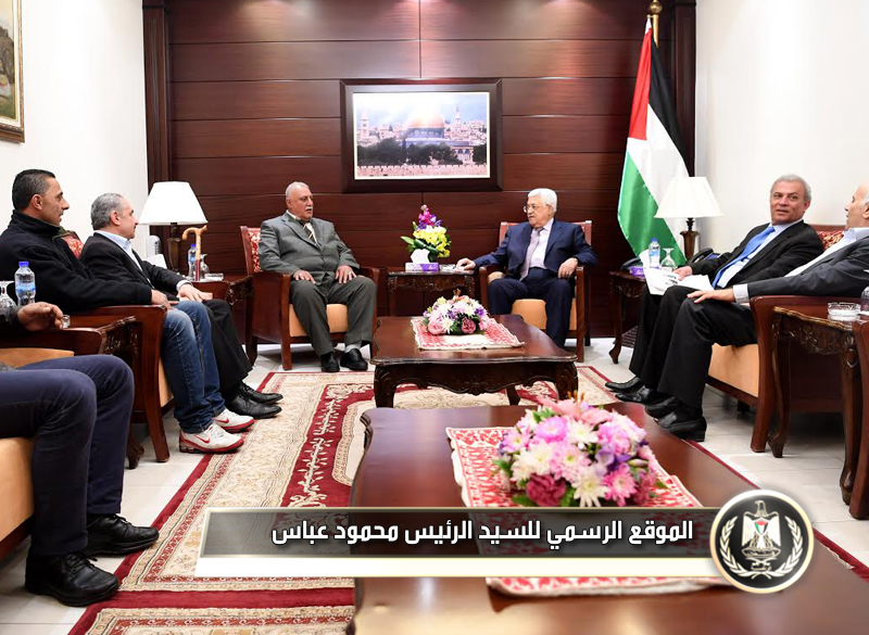 السيد الرئيس يستقبل الأسير المحرر 
ابراهيم المسالمة