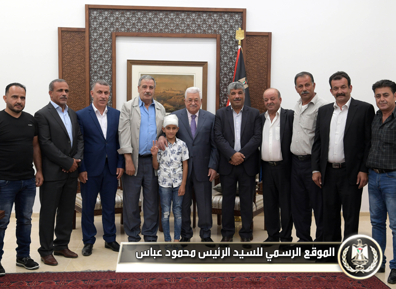 السيد الرئيس يستقبل وفدا من لجان 
المقاومة الشعبية في قرية كفر 
قدوم