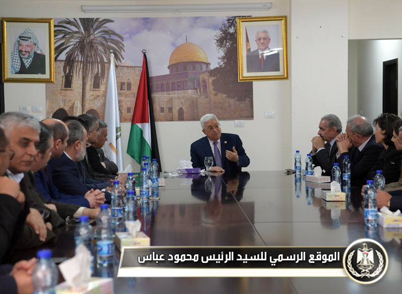 الرئيس يتفقد المجلس الأعلى للإبداع 
والتميز