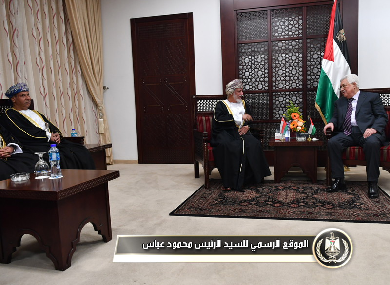 السيد الرئيس يستقبل وزير الخارجية 
العُماني