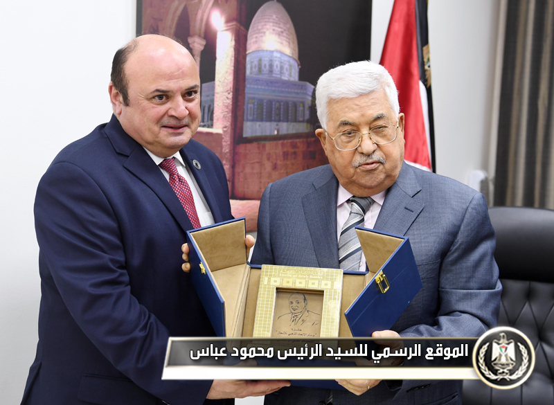 السيد الرئيس يستقبل محافظ سلطة النقد 
