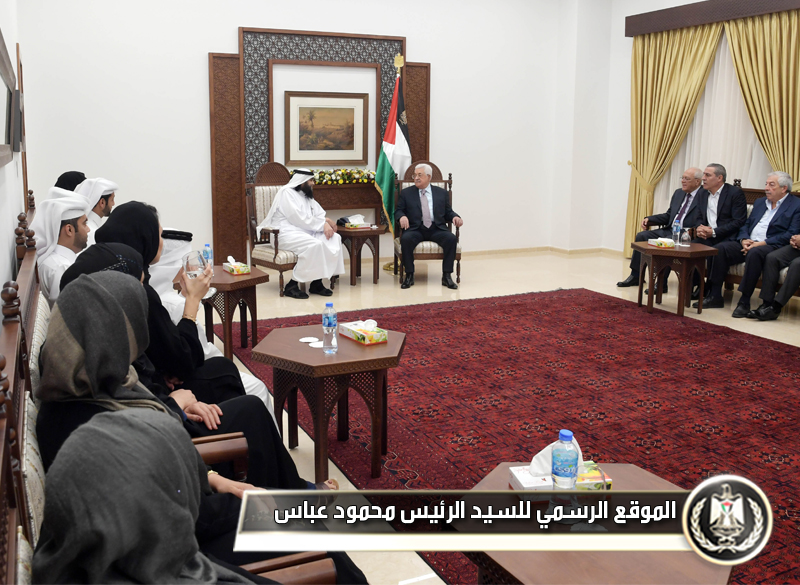 الرئيس عباس يستقبل وفدا قطريا برئاسة 
الشيخ حمد بن فهد آل ثاني