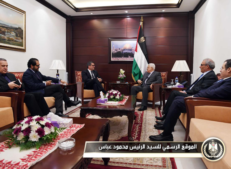 السيد الرئيس يستقبل المبعوث السويسري 
لعملية السلام