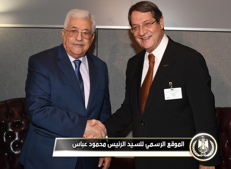 السيد الرئيس يلتقي مع رئيس جمهورية 
قبرص نيكوس 
اناستاثيادس.