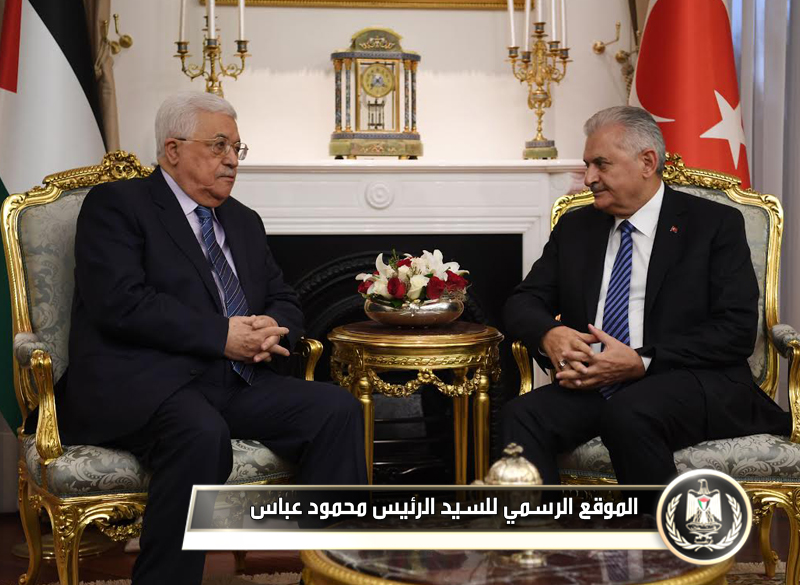 السيد الرئيس يلتقي رئيس الوزراء 
التركي.