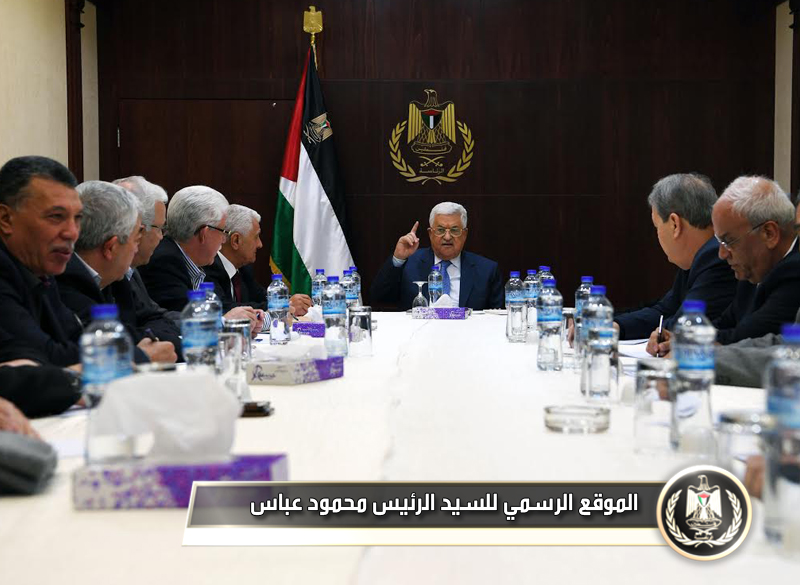 السيد الرئيس أثناء اجتماع اللجنة 
المركزية لحركة فتح.