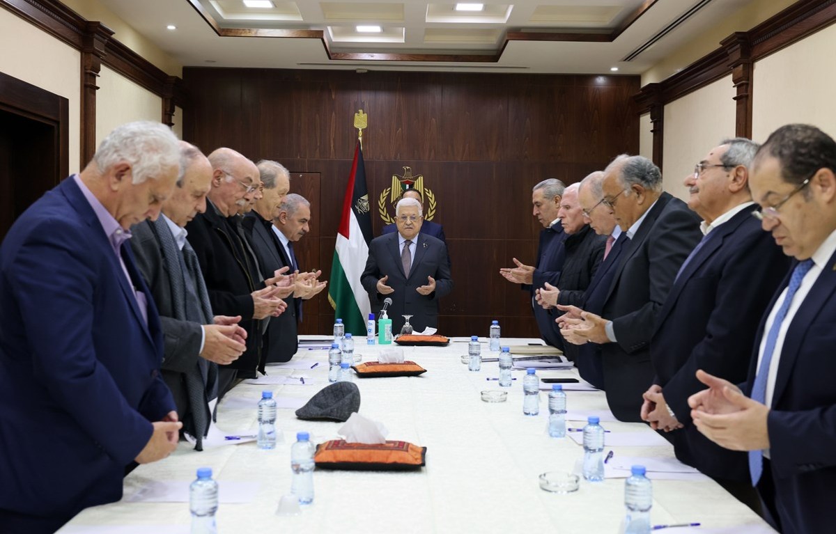 خلال اجتماعها برئاسة الرئيس.. "تنفيذية المنظمة" تؤكد مجددا رفضها لمحاولات التهجير القسري لأبناء الشعب الفلسطيني