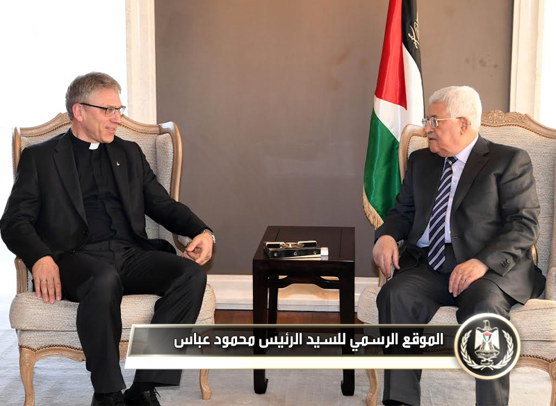 السيد الرئيس  يستقبل  الأمين 
العام لمجلس الكنائس العالمي القس أولاف فيكس 
تفيت.