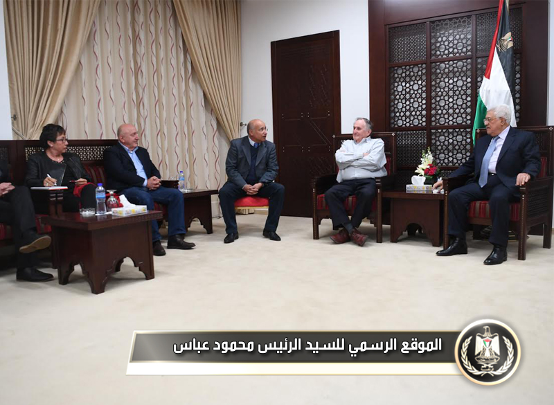 السيد الرئيس يستقبل وفداً إسرائيليا ضم 
عددا من الوزراء ونواب كنيست 
سابقين