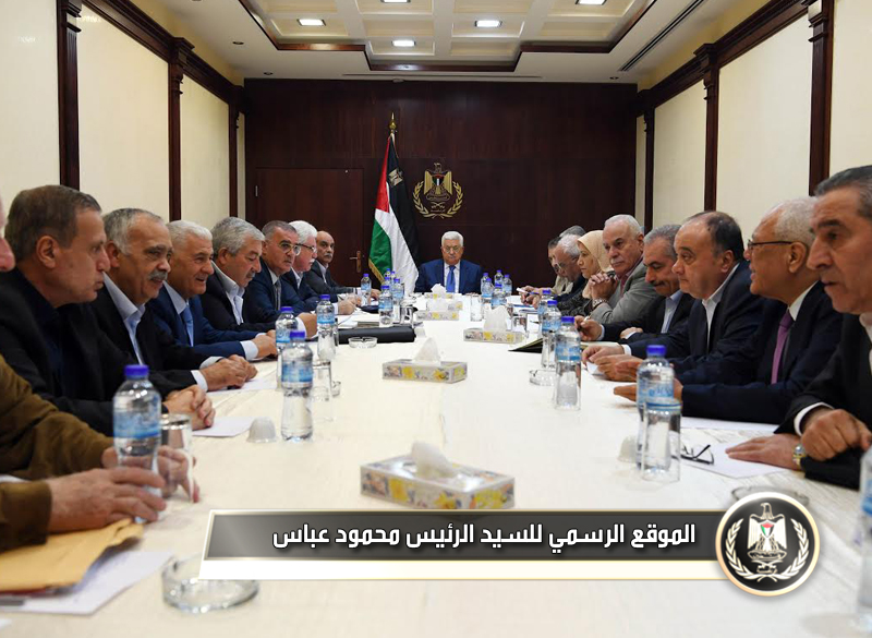 السيد الرئيس يترأس اجتماع اللجنة 
المركزية لحركة فتح 
.