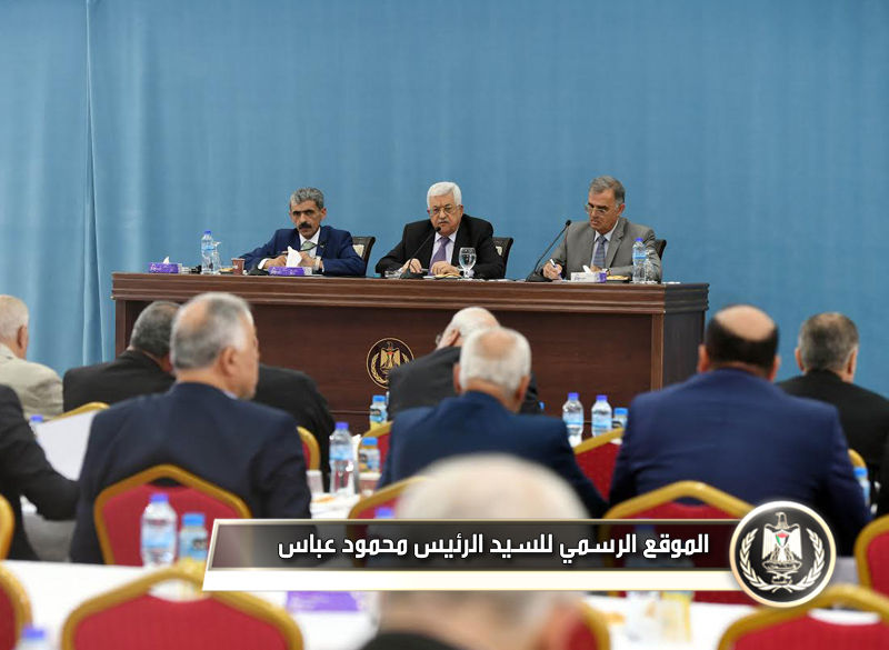 أكد رئيس دولة فلسطين محمود 
عباس أن القضية الفلسطينية تدخل مرحلة قانونية جديدة مستندة إلى الإنجازات التي 
تحققت في الأمم المتحدة ومؤسساتها التابعة، و"نحن جادون في متابعة كل القضايا التي 
تثبت الحق السياسي والوجودي لشعبنا في فلسطين".