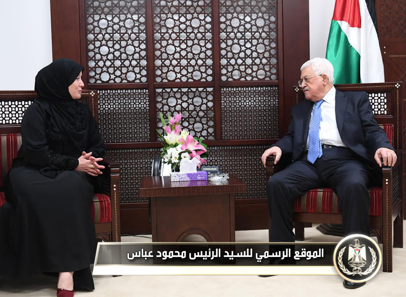 السيد الرئيس يستقبل عائلة الأسيرين محمد 
ومحمود البلبول